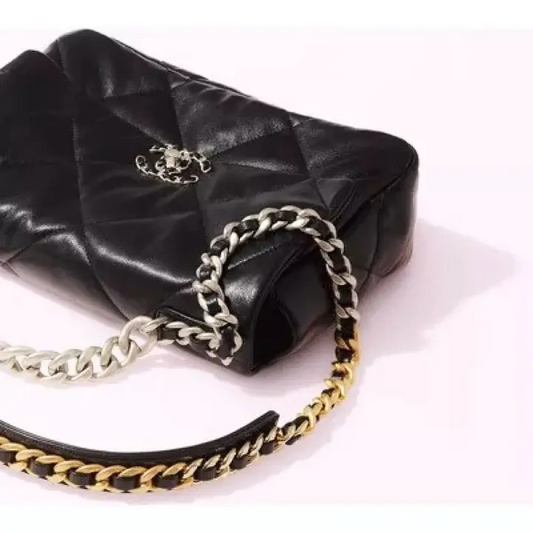 CC 19 LARGE HANDBAG