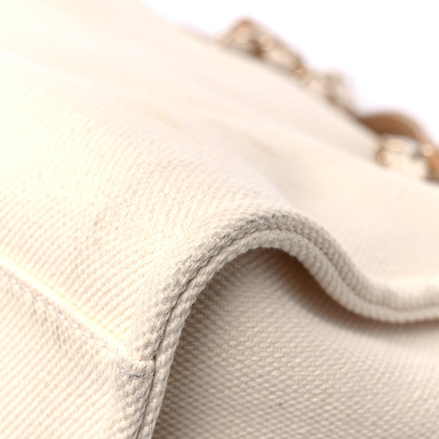 cc Canvas Pearl Large Deauville Tote Ecru Beige