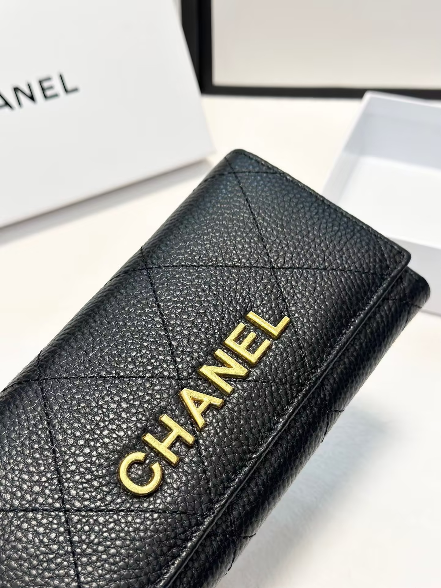 Cc new arrival leather wallet 002 size: 19*10 cm