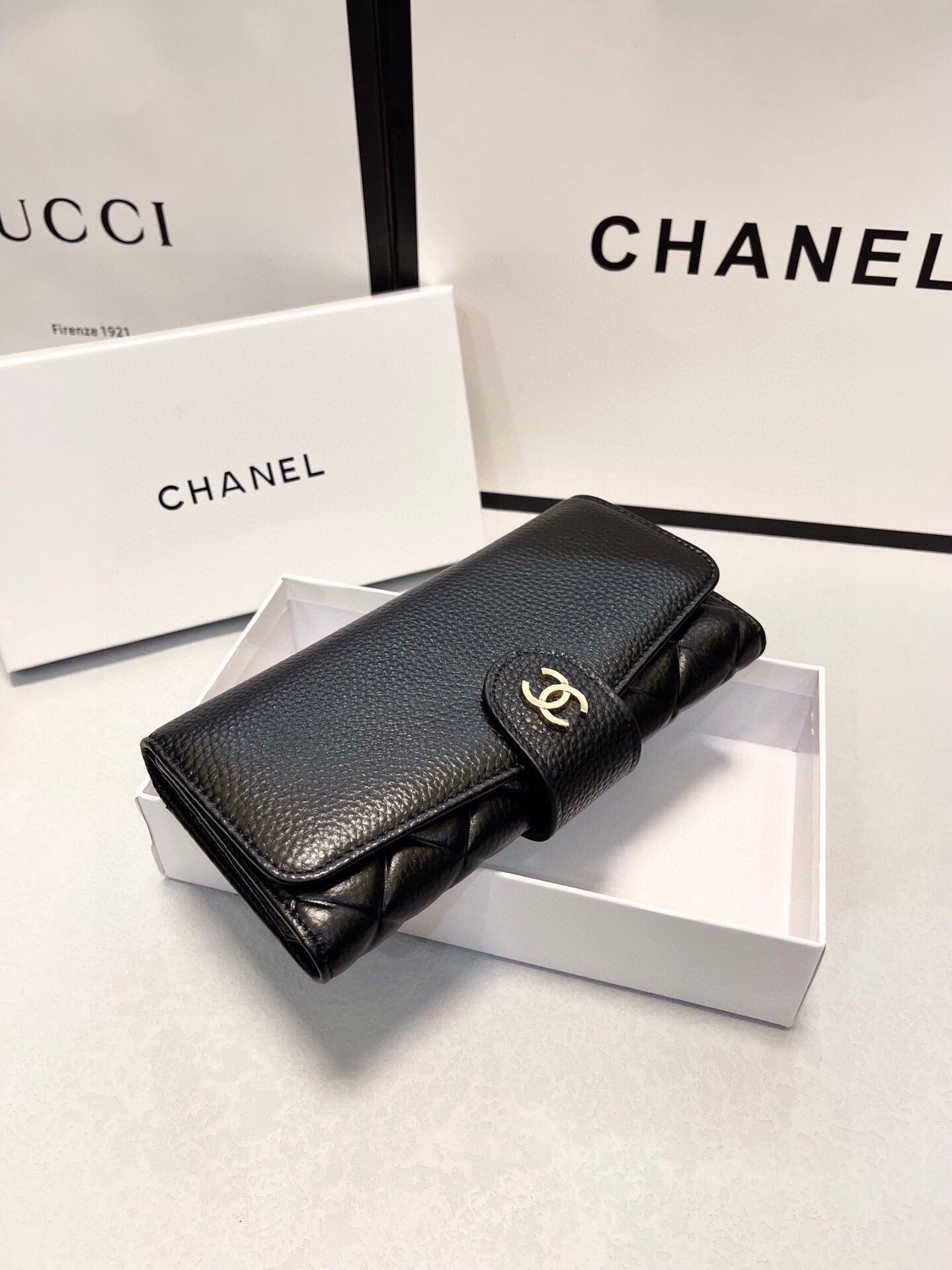 cc new arrival wallet size: 19x10 cm