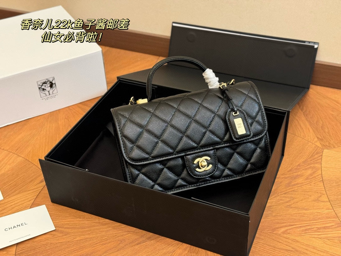 Cc new arrival 22k caviar leather size: 25*15cm